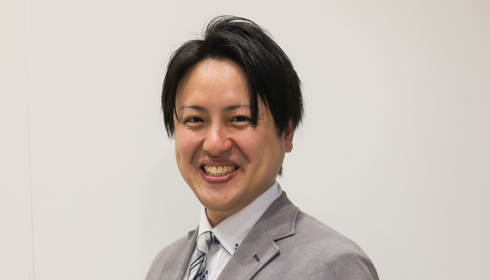 石垣 祐輝